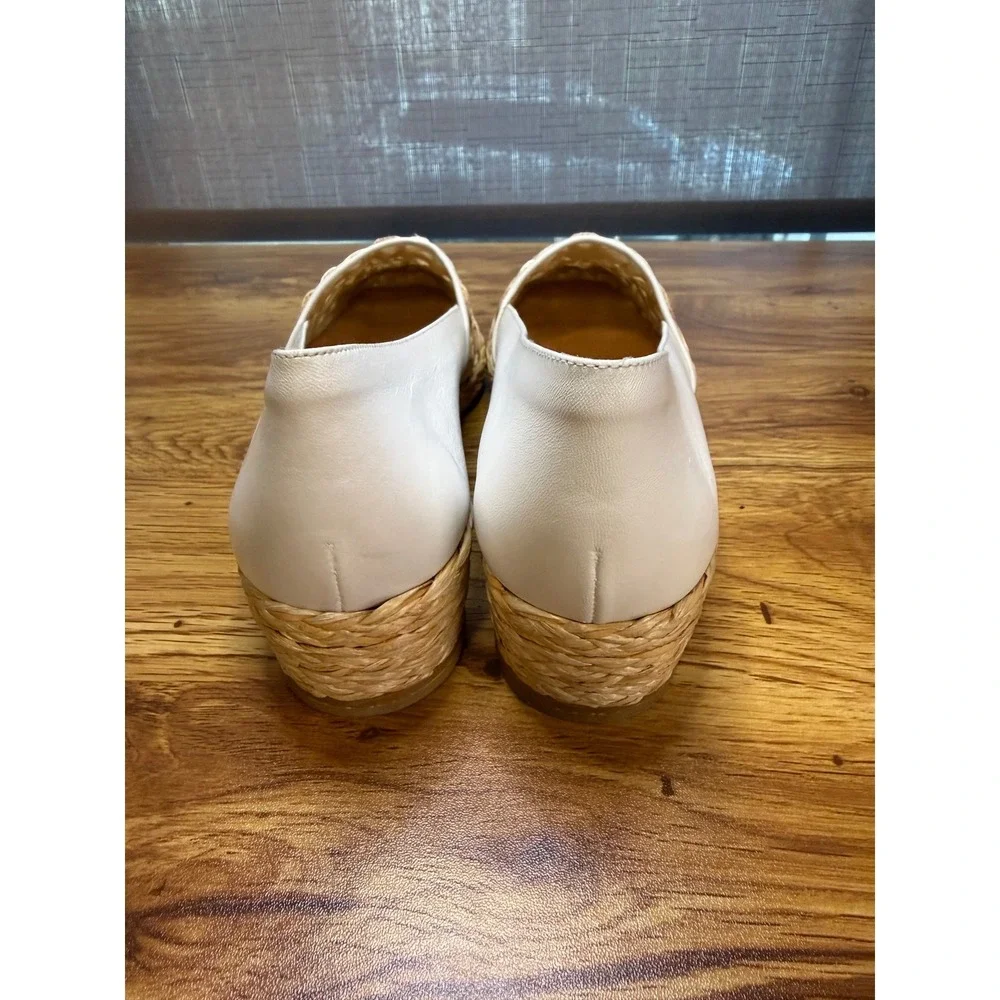 Stuart Weitzman White Leather Floral Crochet Raffia‎ Espadrille Wedges 7.5 NWOT
